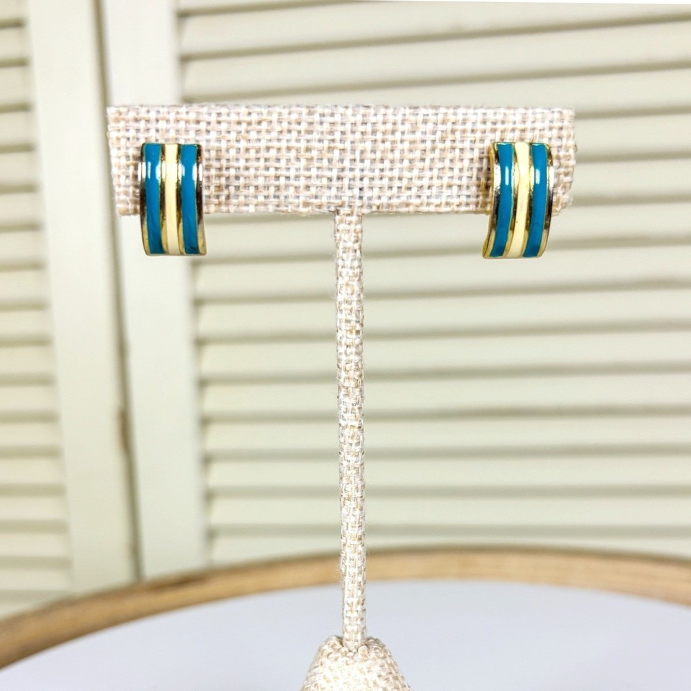 Vintage J. Crew Teal Cream Striped Enamel J-Hoop Earrings Gold Tone 80s Retro